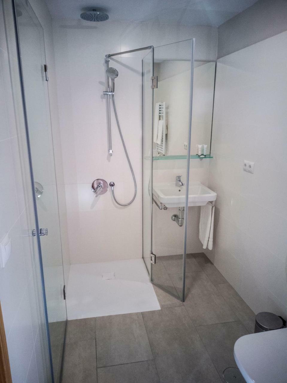 Hotel Abadi Кордоба Екстериор снимка