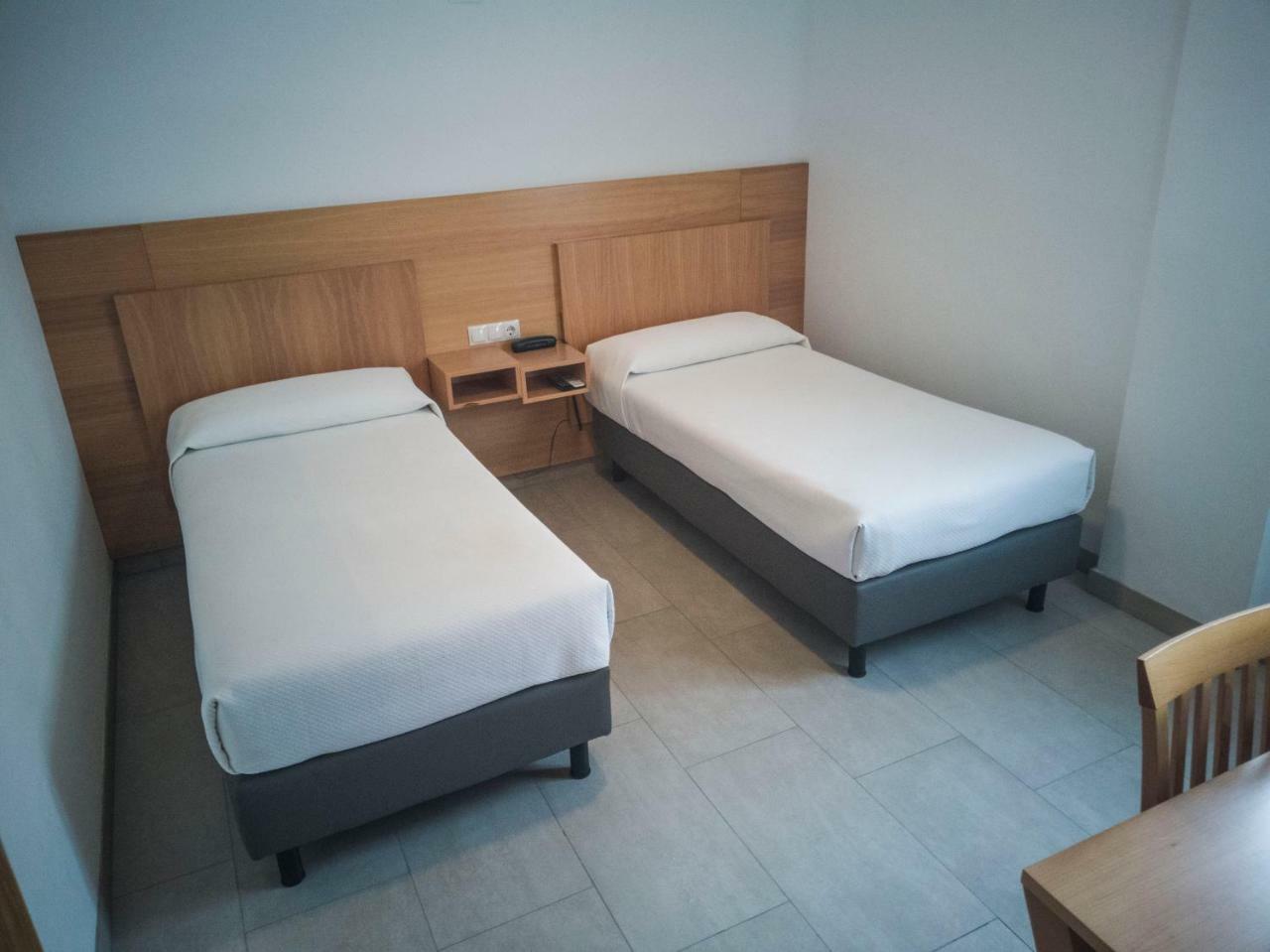 Hotel Abadi Кордоба Екстериор снимка