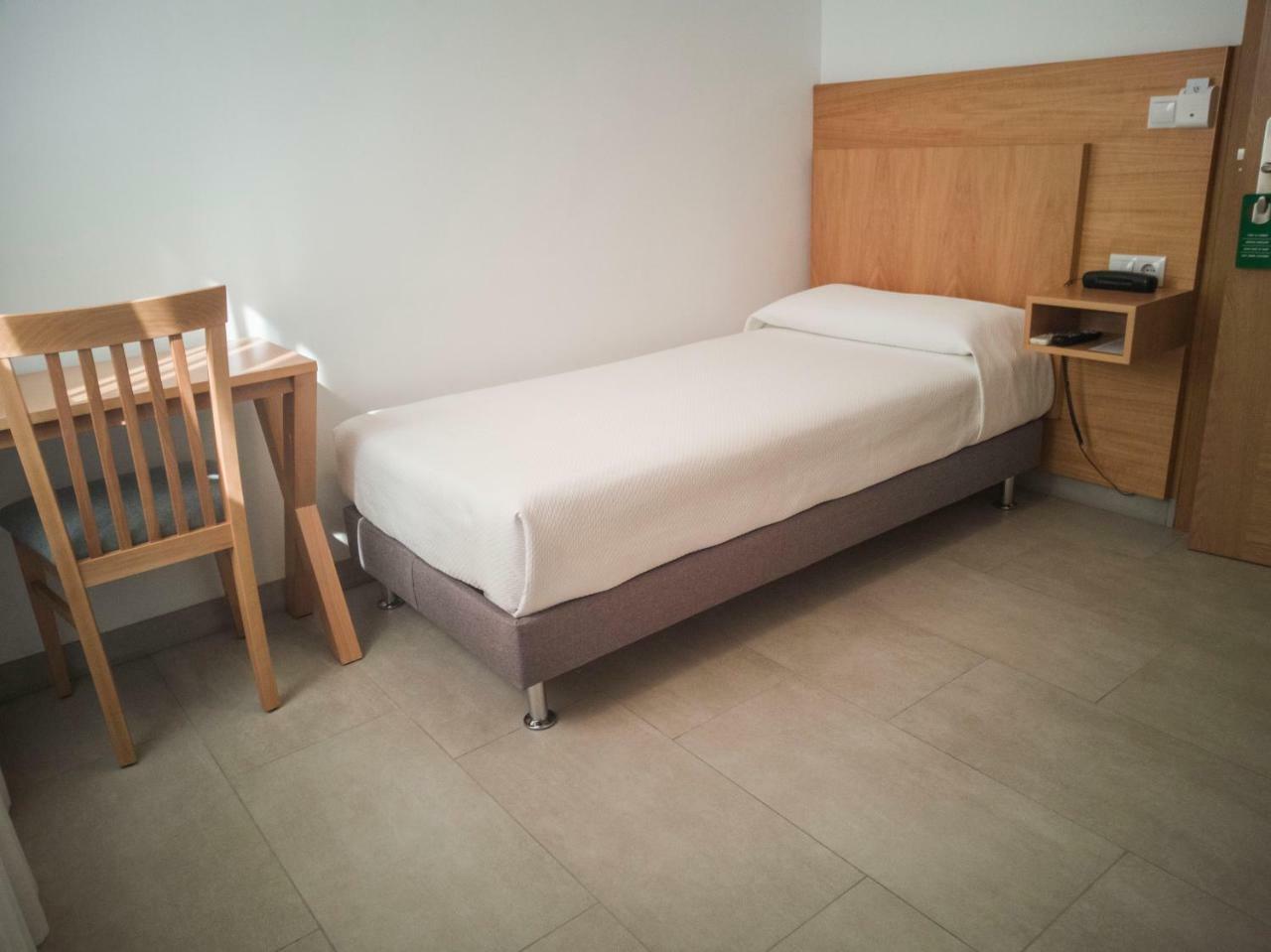 Hotel Abadi Кордоба Екстериор снимка