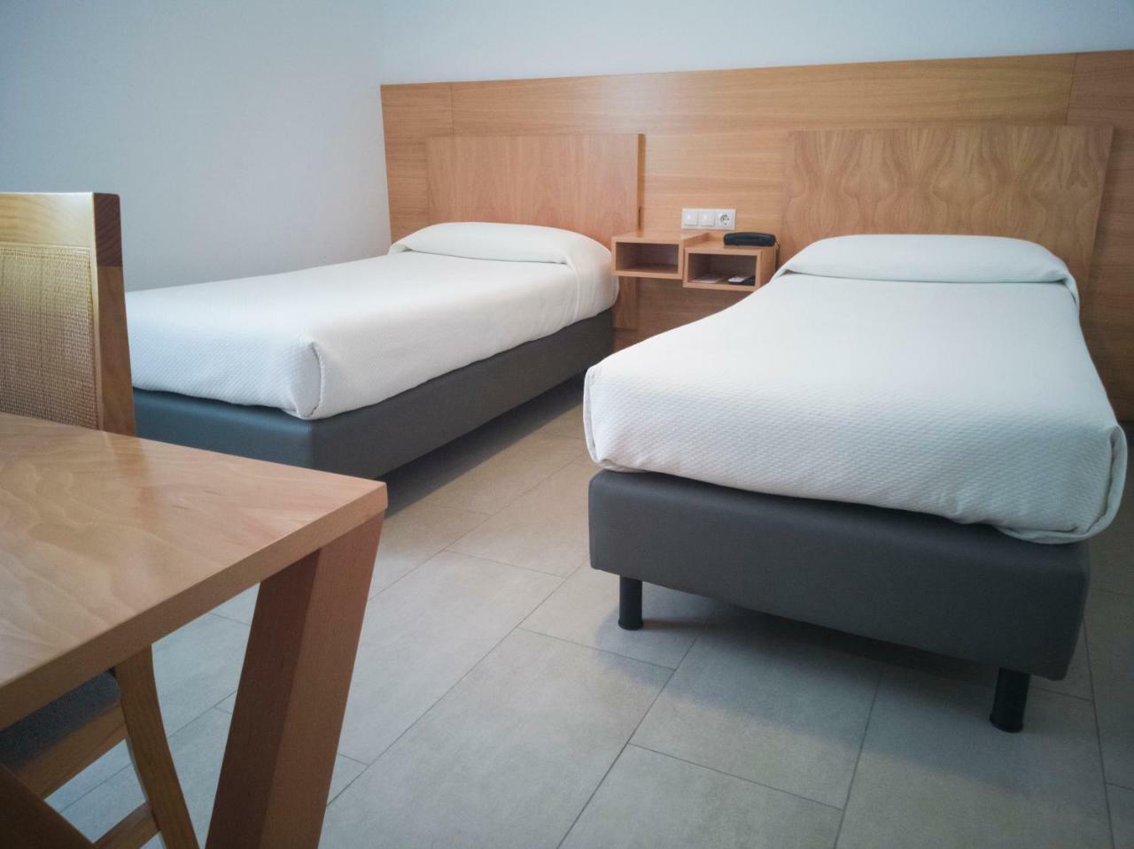 Hotel Abadi Кордоба Екстериор снимка