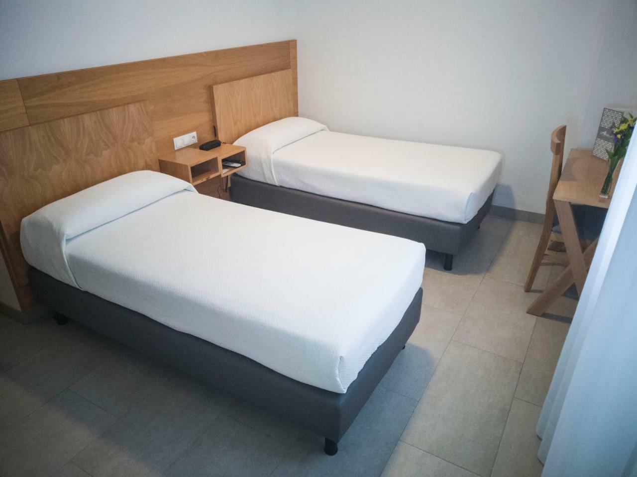 Hotel Abadi Кордоба Екстериор снимка